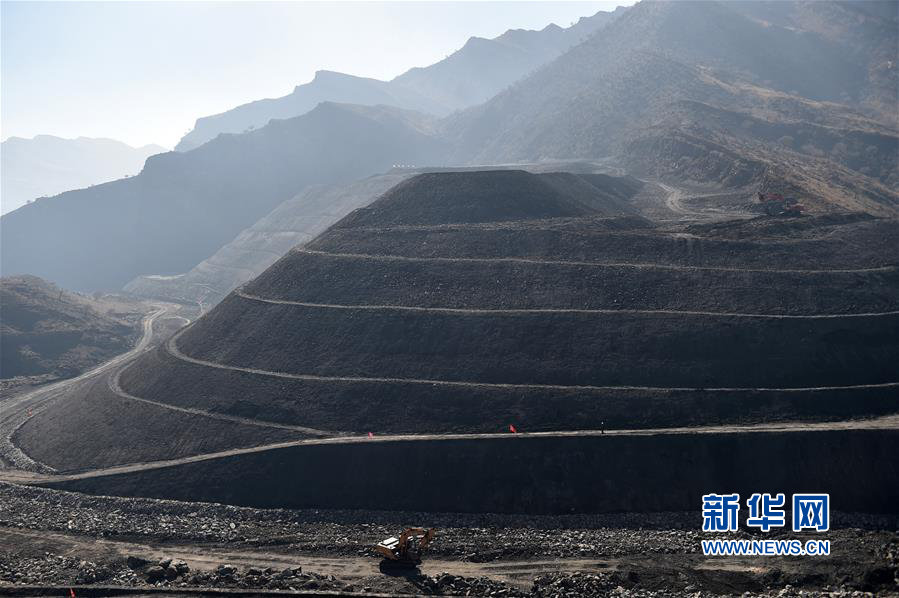 九游娱乐：保亭矿产资源监管缺位违规开采问题突出保亭七仙瑶池等酒店盗采地热资源(图1)