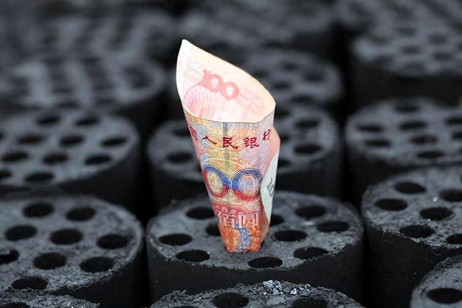 九游娱乐：“点煤成油”成真！我国同时掌握两门独门技术让劣质煤变成燃油(图1)