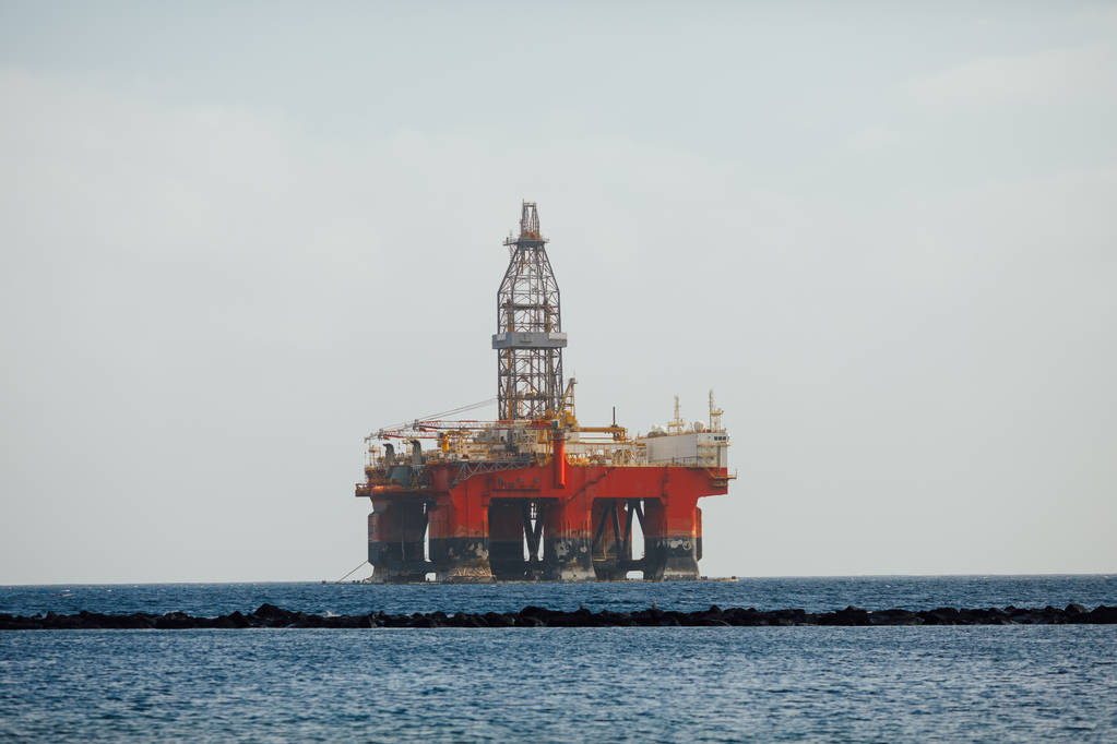 九游app入口：中国石油长庆油田页岩油日产量首破万吨(图1)