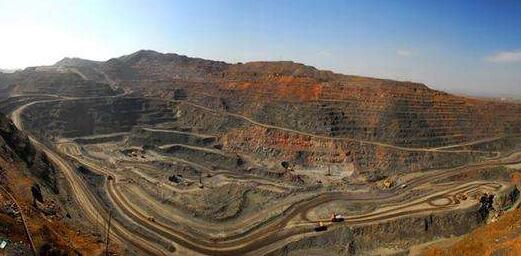 白宫120亿新政落地：中美关键矿产话语权争夺战打响(图1)