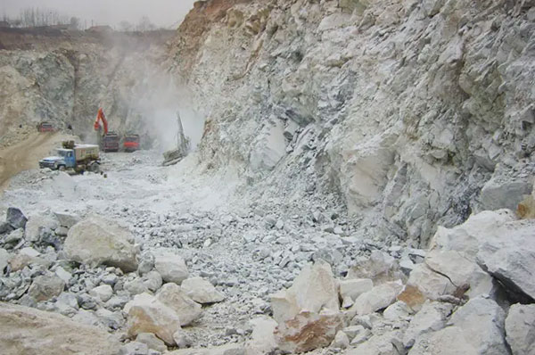 全国人大代表、浙江华友钴业股份有限公司董事长陈雪华：完善顶层设计、强化科技支撑、设立主权基金三管齐下保障关键矿产安全(图1)