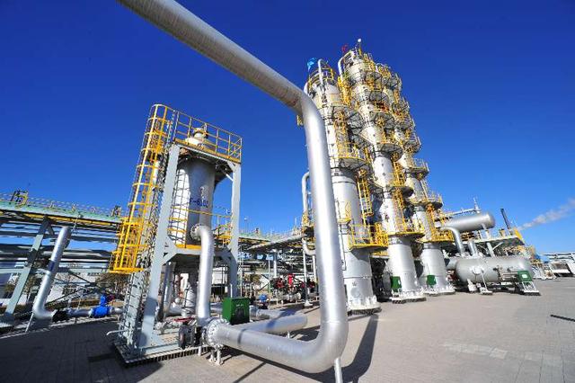 九游娱乐：中国石油申请水平井分段均匀注汽采油一体化装置及方法专利提高油井的开发效果(图1)